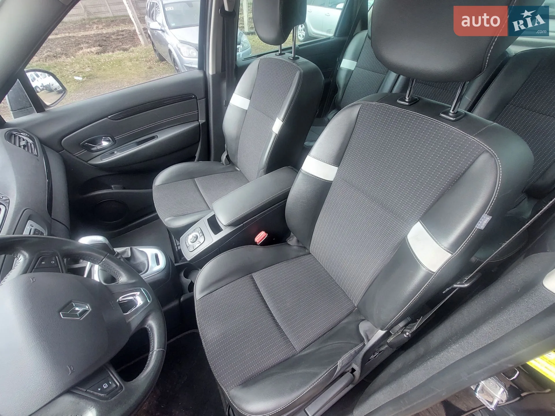 2015 Renault Scenic - мініатюра 15