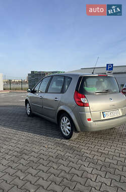 Минивэн Renault Scenic 2006 в 