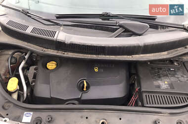 Мінівен Renault Scenic 2004 в 