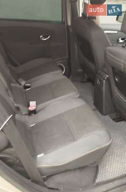 Мінівен Renault Scenic 2009 в 