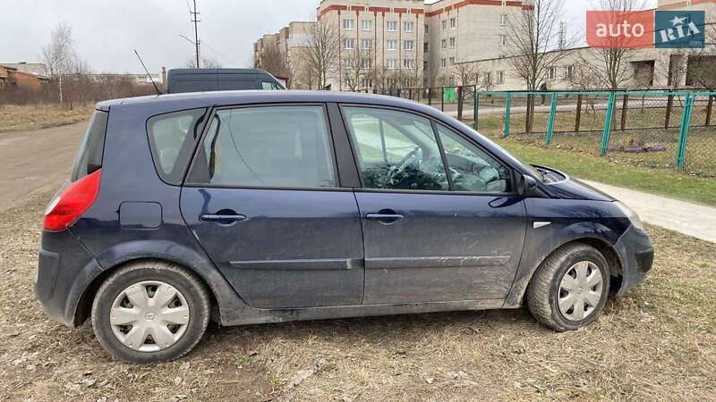 Минивэн Renault Scenic 2007 в Бродах