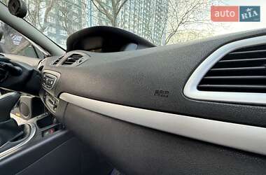 Минивэн Renault Scenic 2011 в 