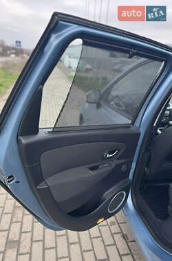 Минивэн Renault Scenic 2010 в 