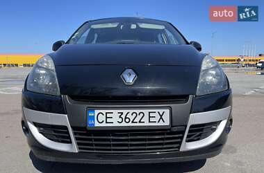 Минивэн Renault Scenic 2010 в 