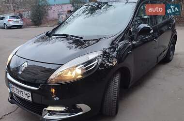 Renault Scenic 2012 Renault Scenic 2012