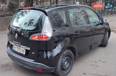 Мінівен Renault Scenic 2012 в 