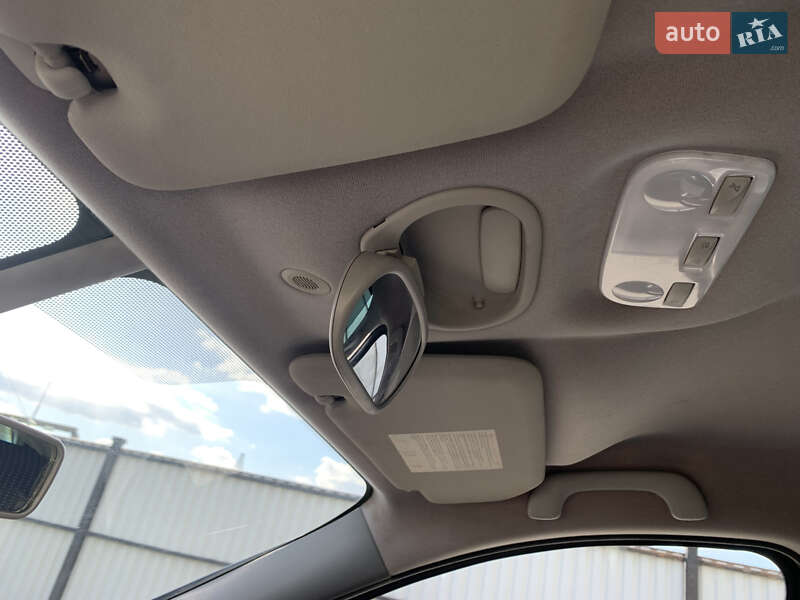Мінівен Renault Scenic 2012 в Луцьку