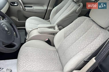 Мінівен Renault Scenic 2006 в 