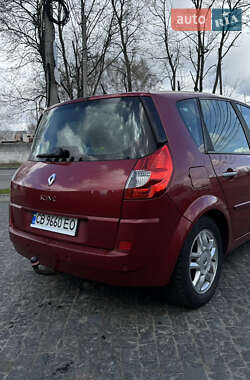 Минивэн Renault Scenic 2009 в 