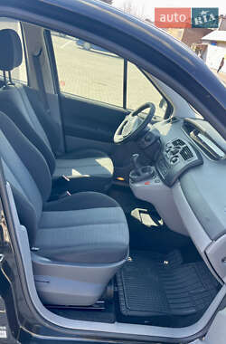 Мінівен Renault Scenic 2005 в 
