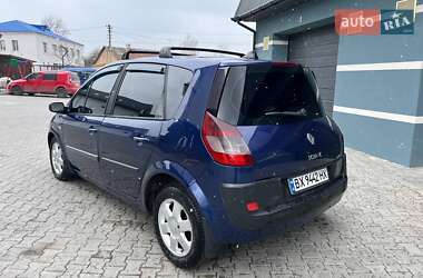 Минивэн Renault Scenic 2003 в 
