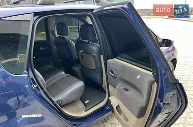 Минивэн Renault Scenic 2003 в 