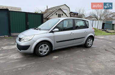 Минивэн Renault Scenic 2004 в 