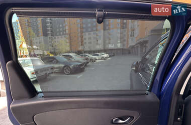 Минивэн Renault Scenic 2009 в 