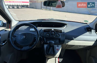 Минивэн Renault Scenic 2003 в 
