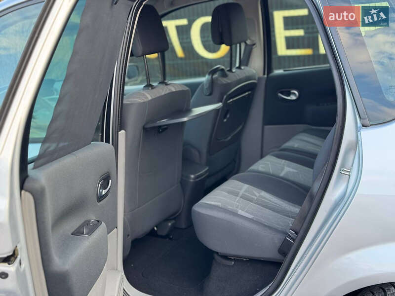 Минивэн Renault Scenic 2006 в Дрогобыче фото 21 Минивэн Renault Scenic 2006 в Дрогобыче