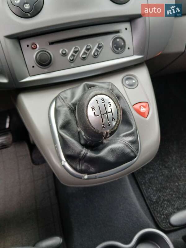 Минивэн Renault Scenic 2006 в Полтаве