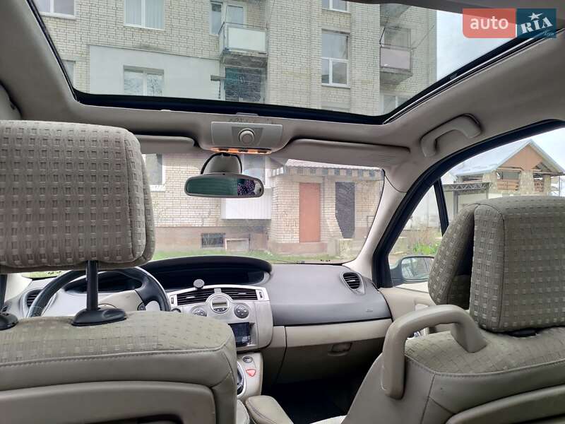Минивэн Renault Scenic 2004 в Пустомытах