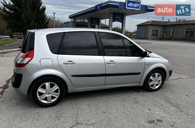Минивэн Renault Scenic 2005 в 