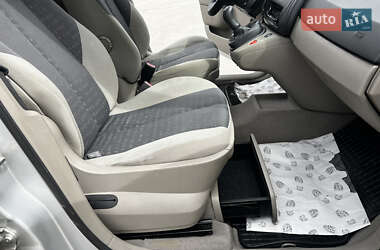 Минивэн Renault Scenic 2005 в 