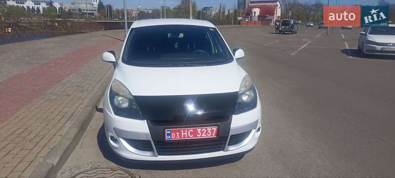 Минивэн Renault Scenic 2010 в Сумах
