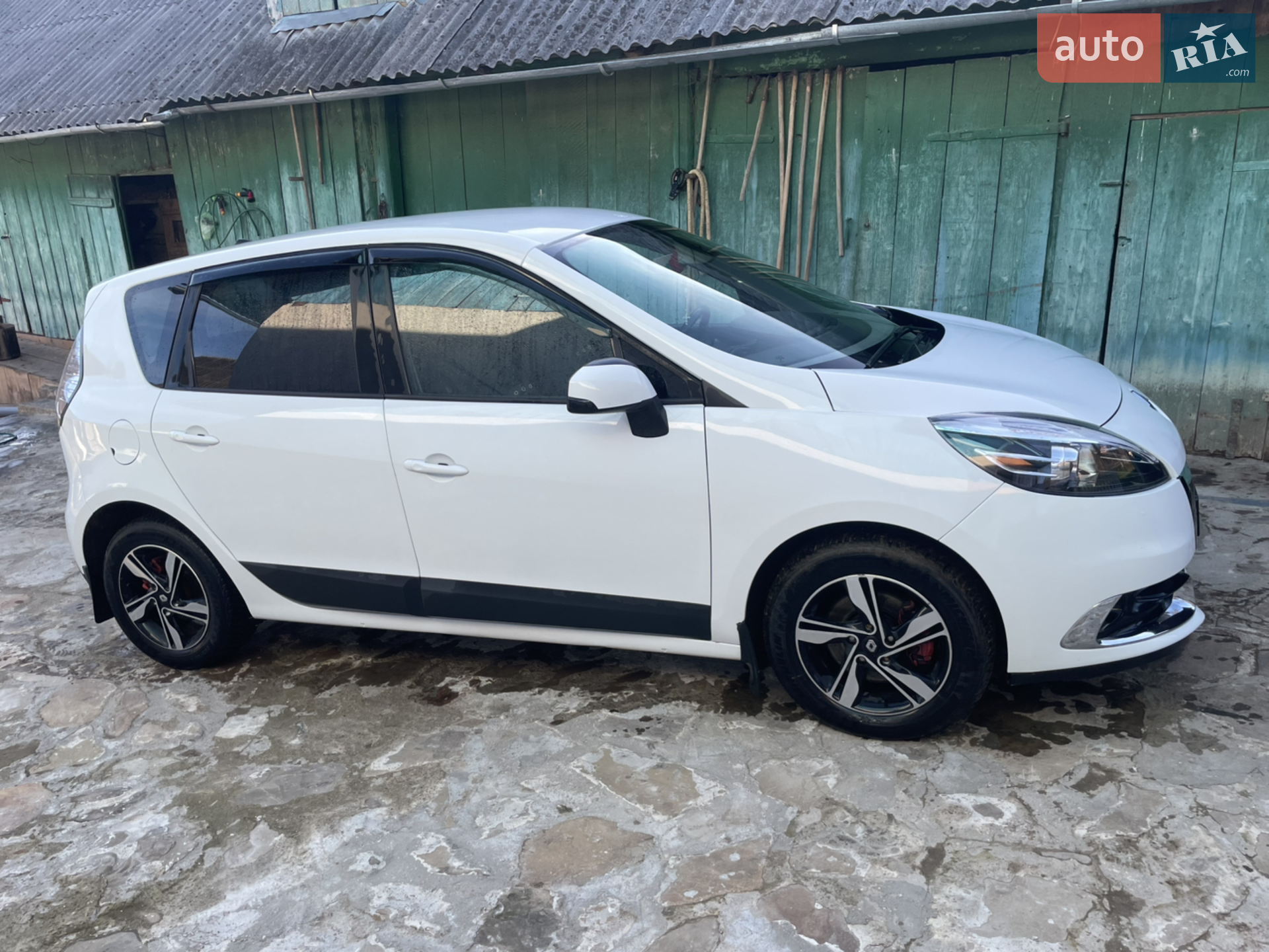 2012 Renault Scenic - мініатюра 2
