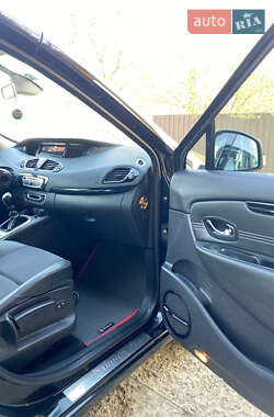 Мінівен Renault Scenic 2011 в 