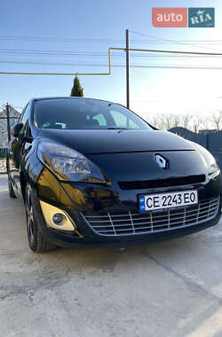 Мінівен Renault Scenic 2011 в 