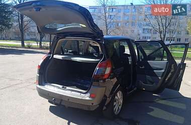 Минивэн Renault Scenic 2006 в 