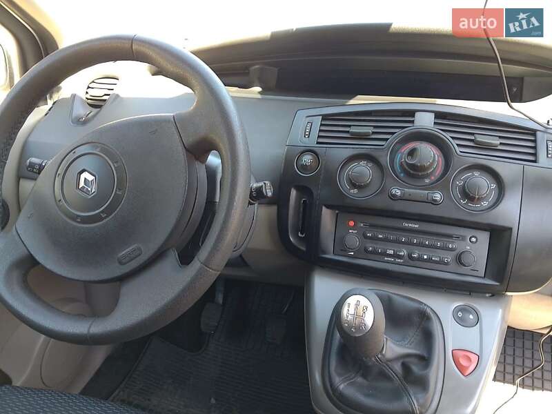 Минивэн Renault Scenic 2005 в Кривом Роге