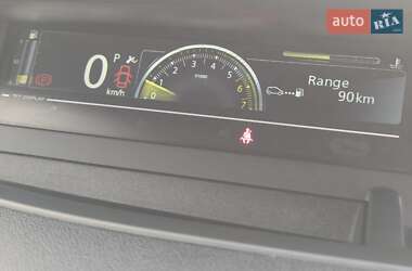 Минивэн Renault Scenic 2015 в 