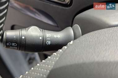 Минивэн Renault Scenic 2015 в 