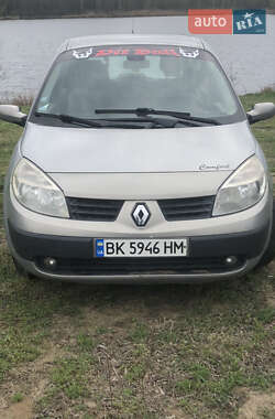 Минивэн Renault Scenic 2005 в 