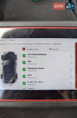 Минивэн Renault Scenic 2015 в 