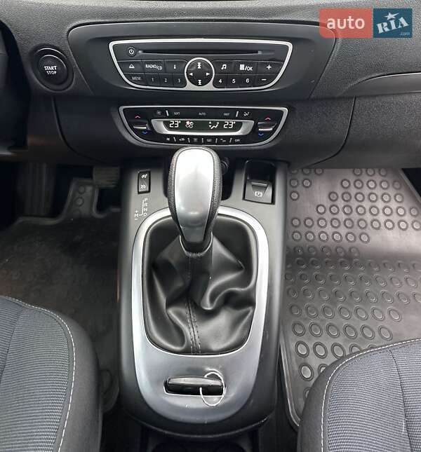 Мінівен Renault Scenic 2010 в Запоріжжі