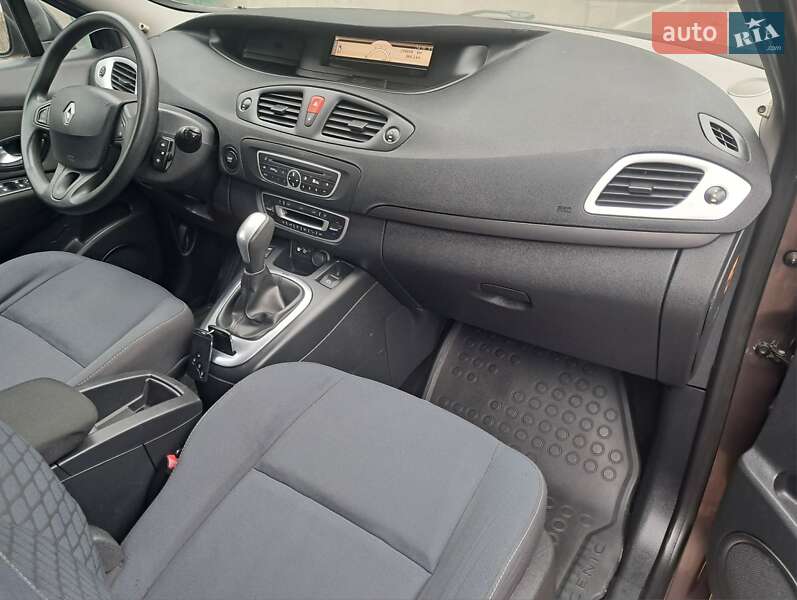 Мінівен Renault Scenic 2010 в Запоріжжі