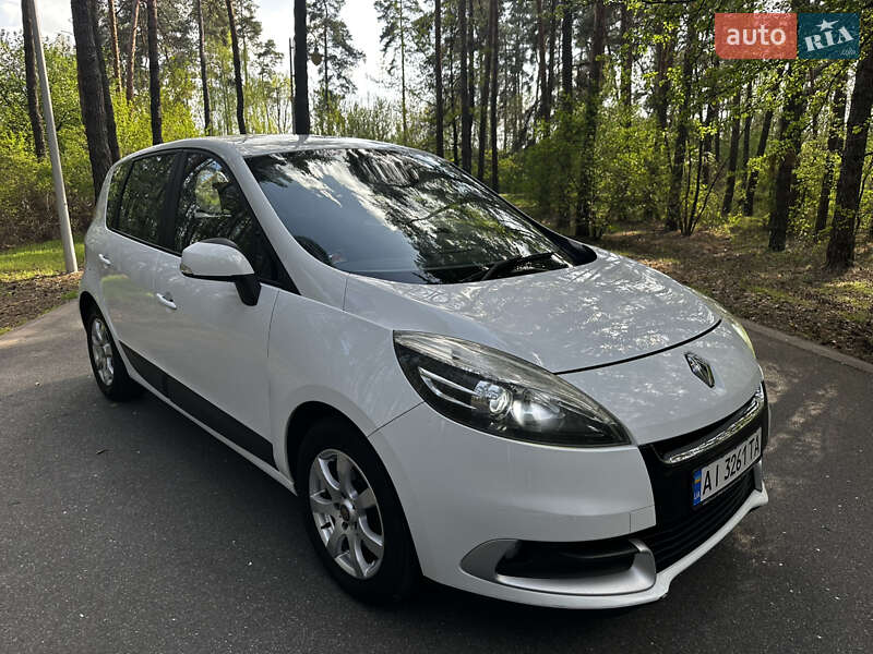 Renault Scenic 2012