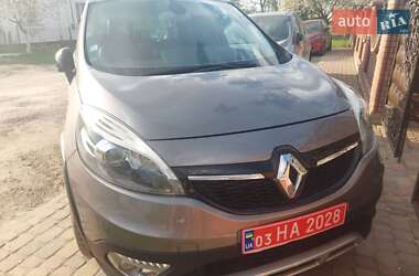 Мінівен Renault Scenic 2013 в 