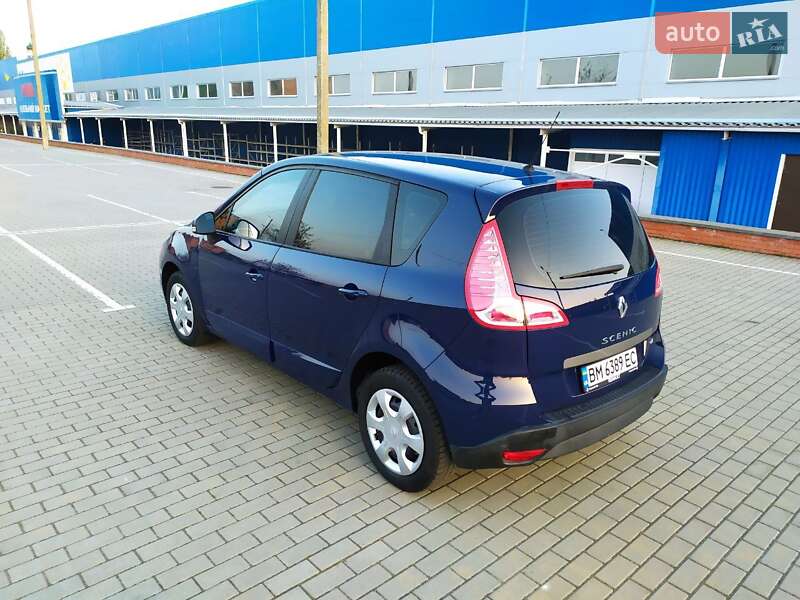 Мінівен Renault Scenic 2011 в Ромнах