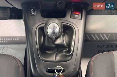 Минивэн Renault Scenic 2012 в 