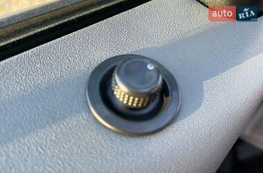 Мінівен Renault Scenic 2005 в 