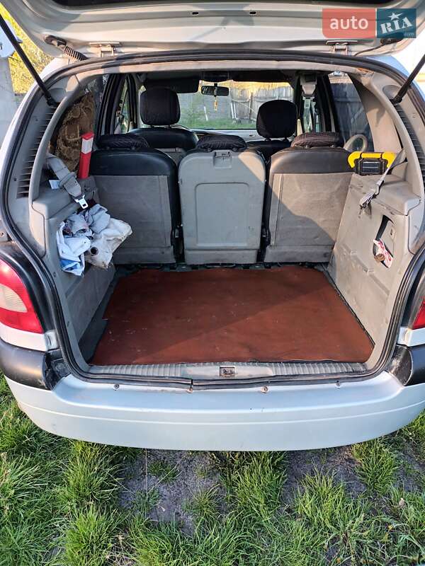 Мінівен Renault Scenic 2003 в Шептицькому фото 10 Мінівен Renault Scenic 2003 в Шептицькому