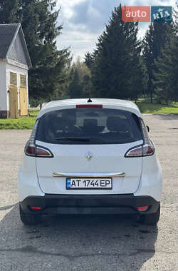 Мінівен Renault Scenic 2012 в 