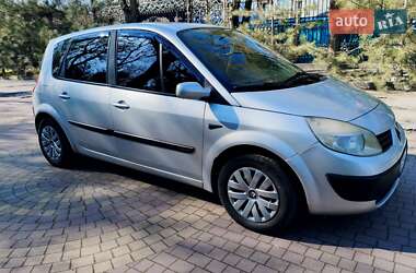 Минивэн Renault Scenic 2006 в 