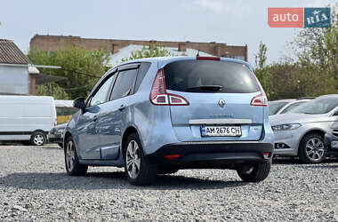 Мінівен Renault Scenic 2011 в 