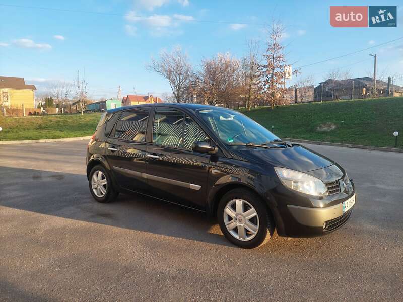 Мінівен Renault Scenic 2005 в 