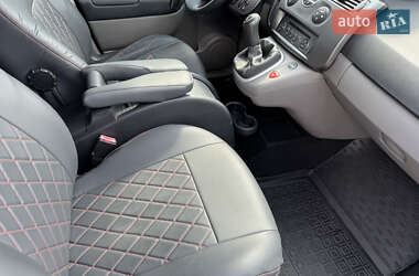 Минивэн Renault Scenic 2006 в 
