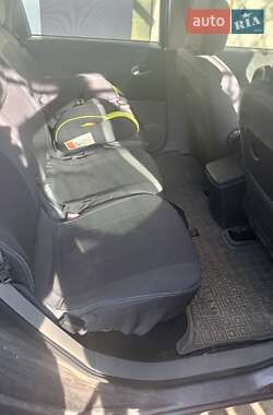 Мінівен Renault Scenic 2003 в 