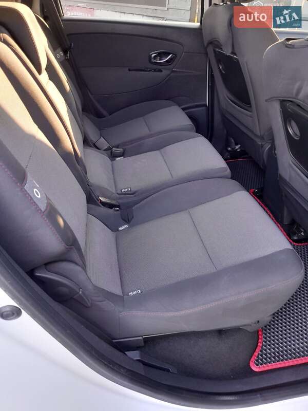 Минивэн Renault Scenic 2012 в Кропивницком