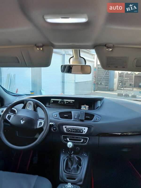 Минивэн Renault Scenic 2012 в Кропивницком